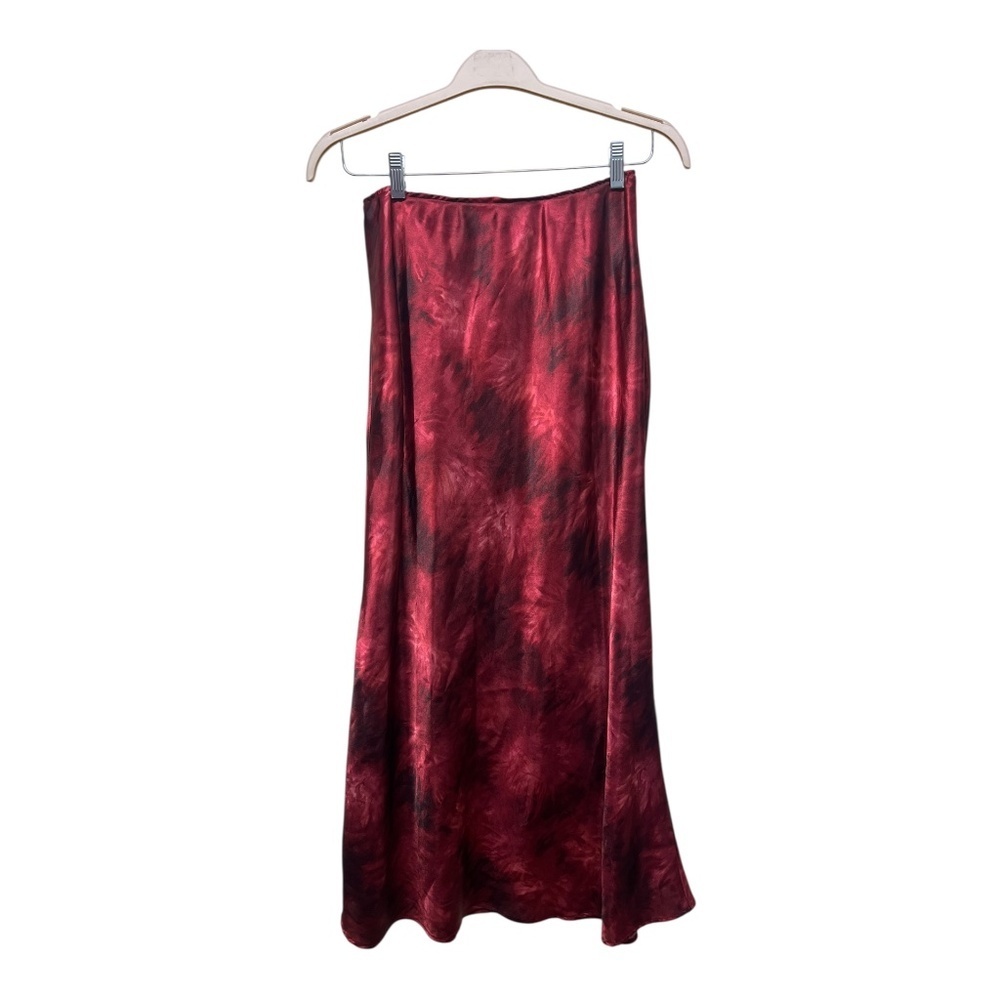 Vintage 90's Red & Black Satin-Finish Maxi Skirt Size 13 Vamp